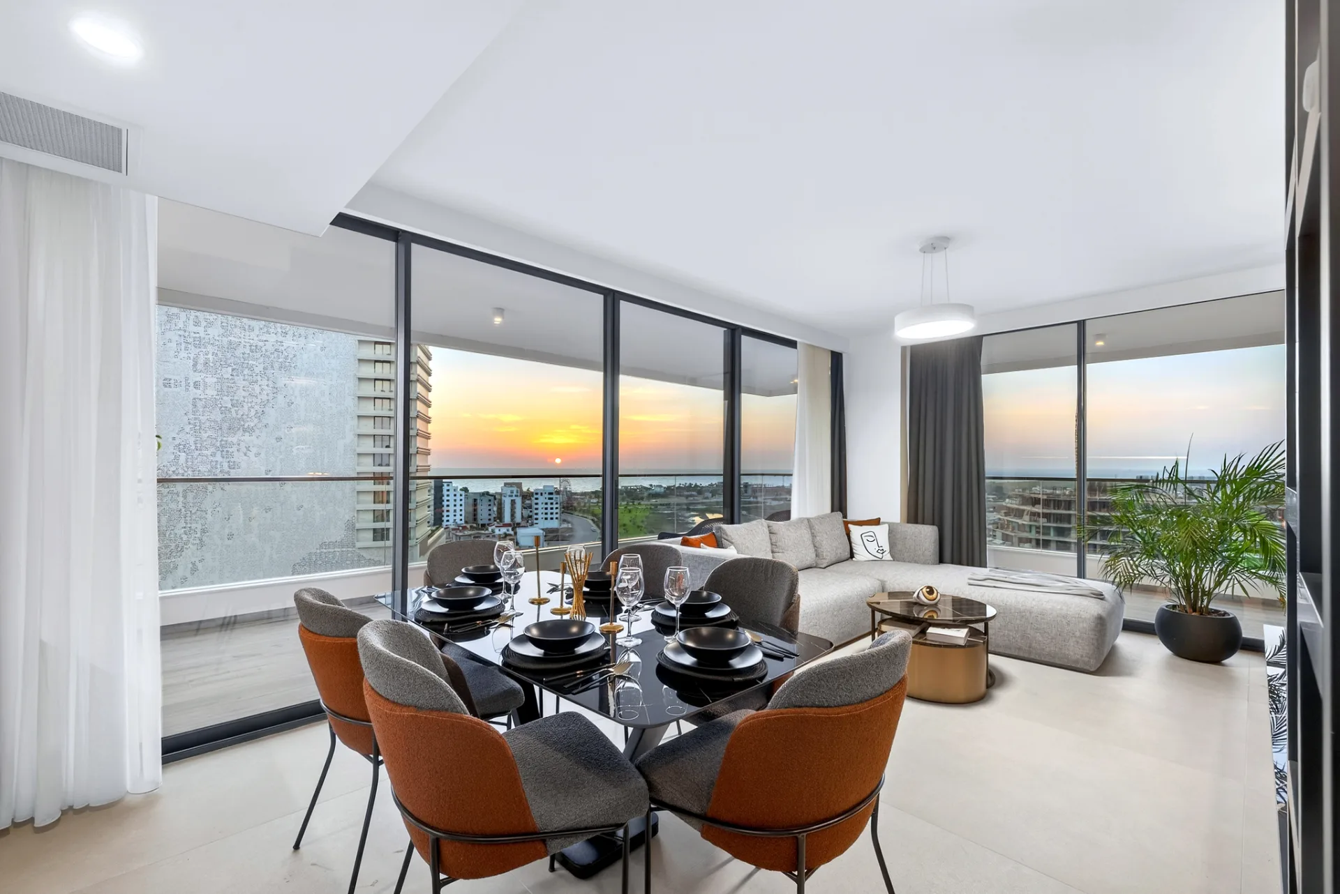 Przestronny apartament 2+1 dla rodziny – Luksus nad samym morzem